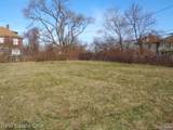 2926 Sheridan - Photo 4