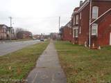 568 Bethune - Photo 6
