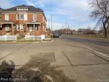 2401 Baldwin - Photo 10