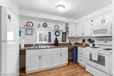 6997 Lakeshore - Photo 11