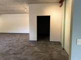 1803 Whites - Photo 3