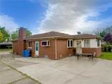 21233 Fairview - Photo 4