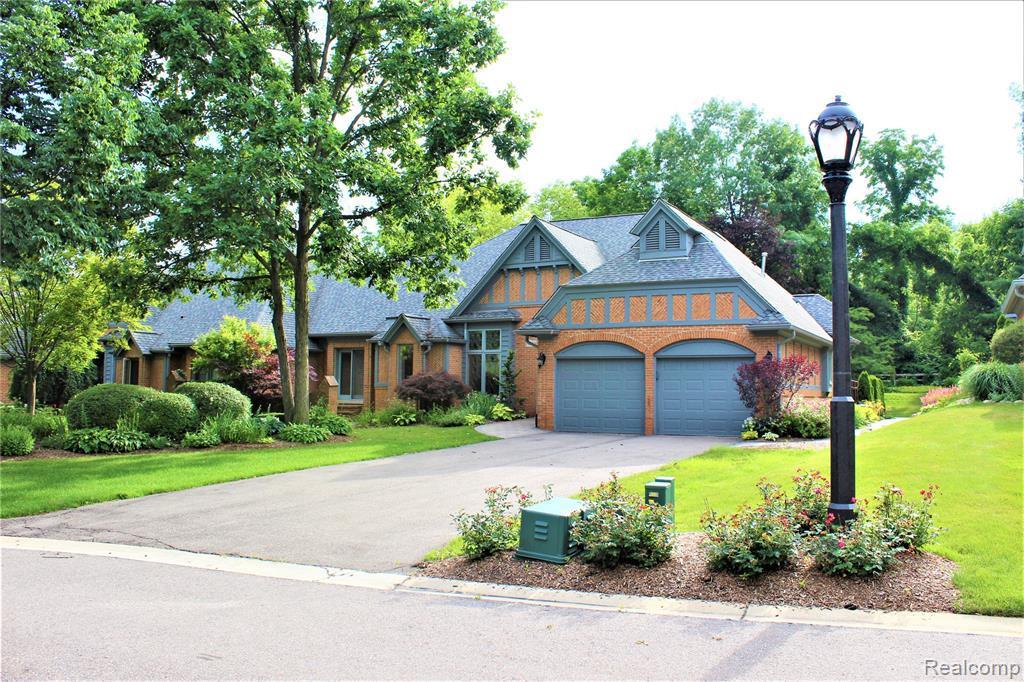 11889 Lorenz Way - Photo 1