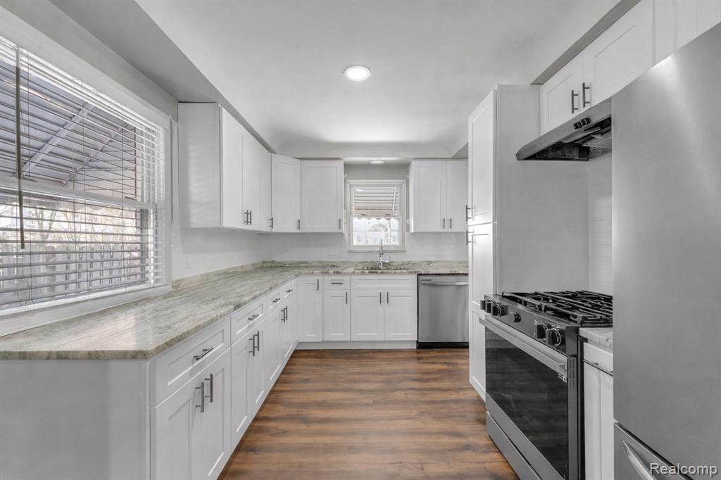 6725 Schaller - Photo 1