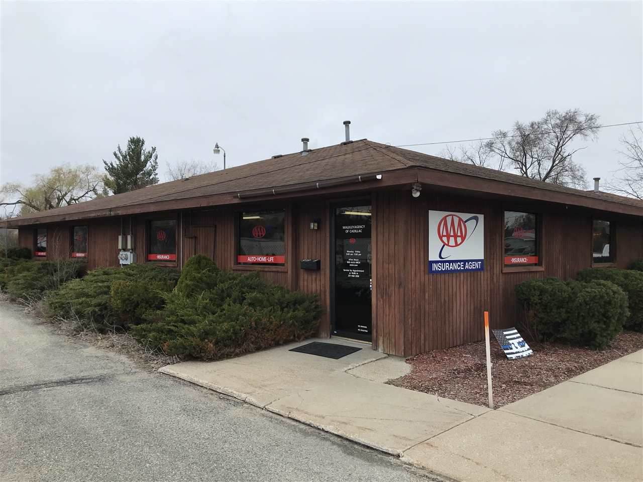 919 & 929 Mitchell Street - Photo 1