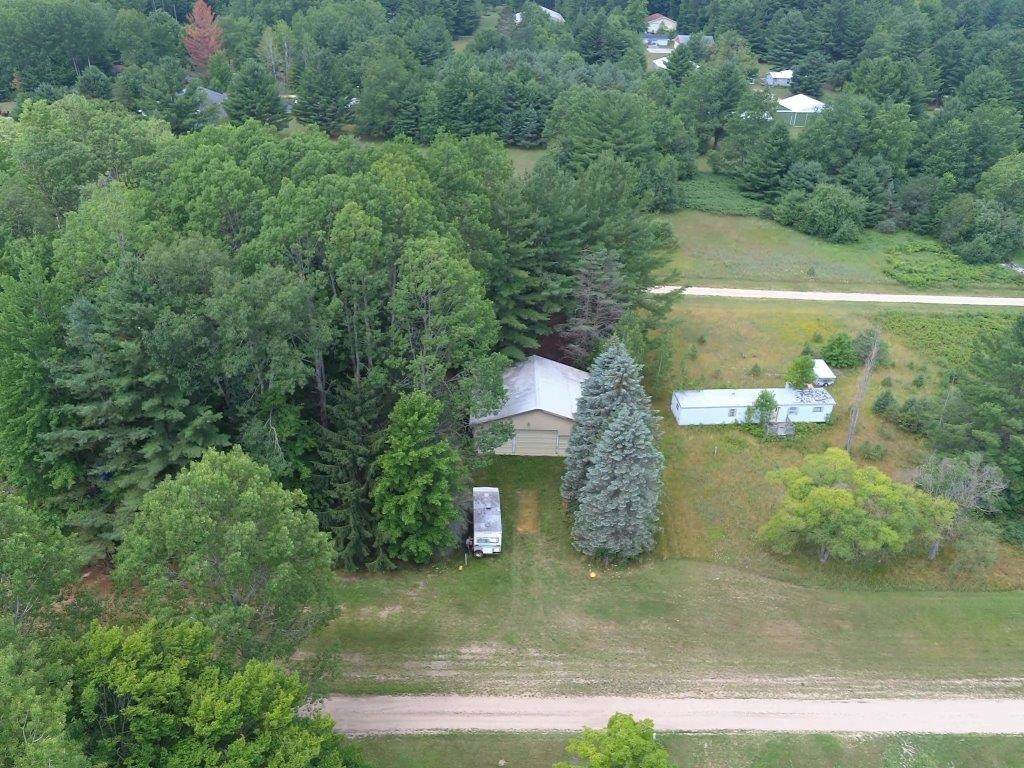 1120 Taxiway Ida - Photo 1