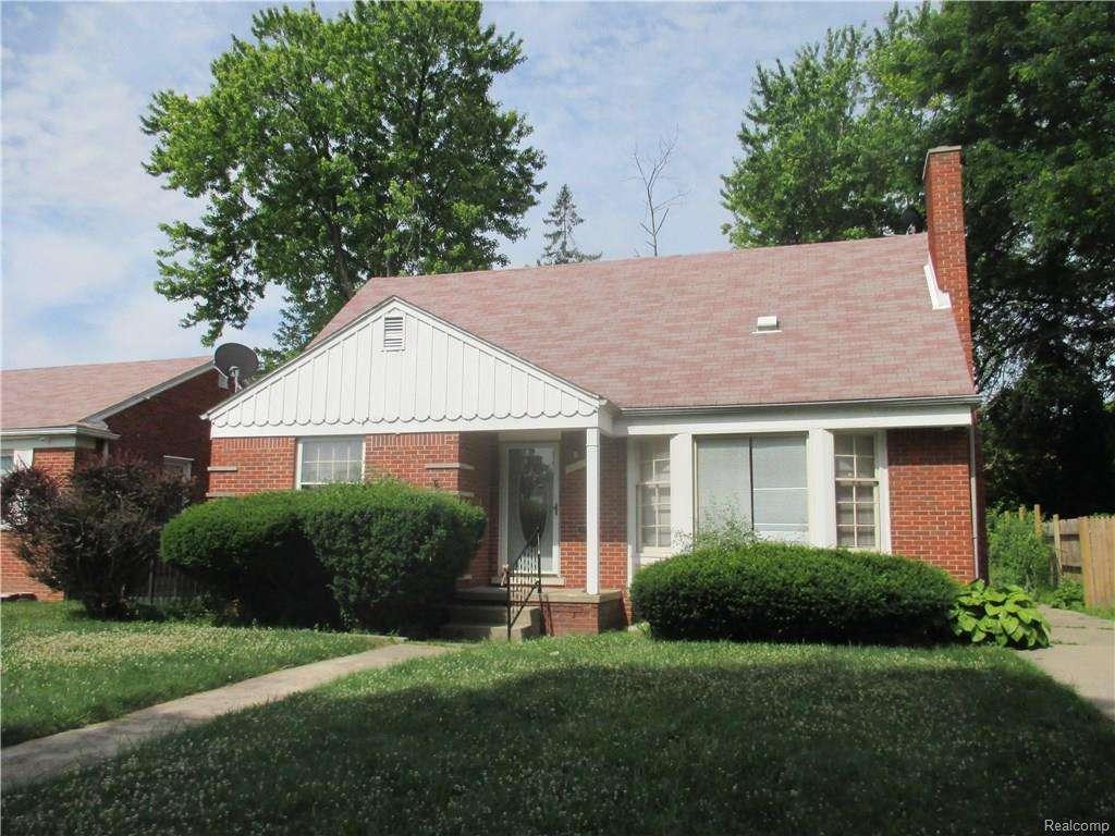 13915 Grandmont, Detroit, MI 48227 (MLS #217021046) :: The Peardon Team