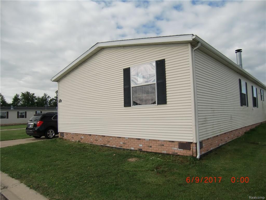 13555 Winter St - Photo 1