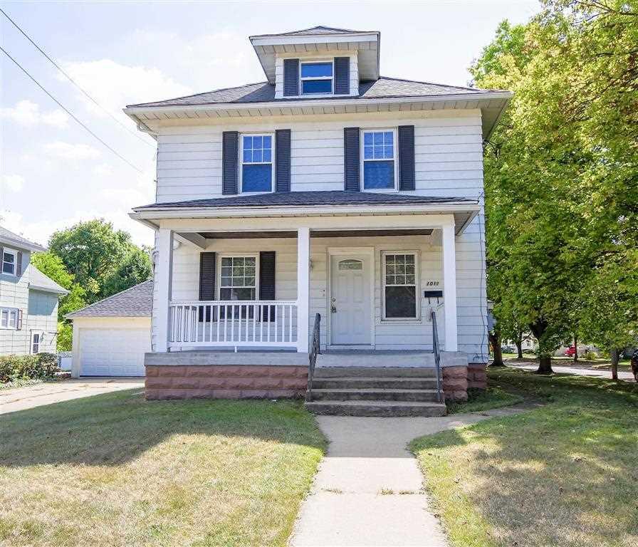 1011 Wildwood Ave - Photo 1