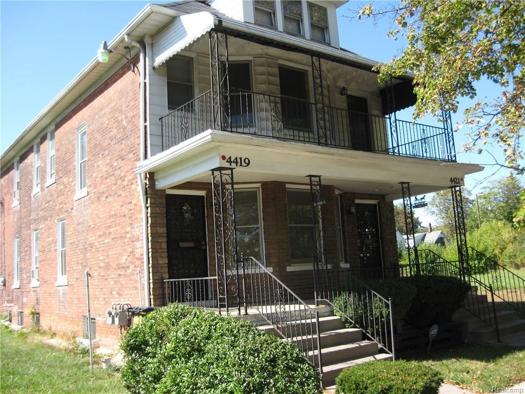 4421 Townsend St - Photo 1