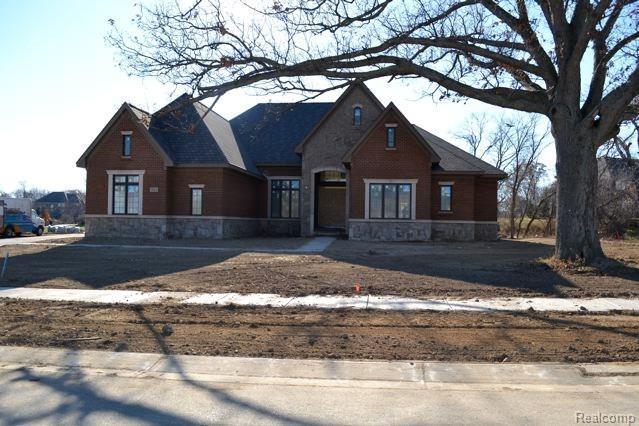 3834 Piccadilly Dr - Photo 1