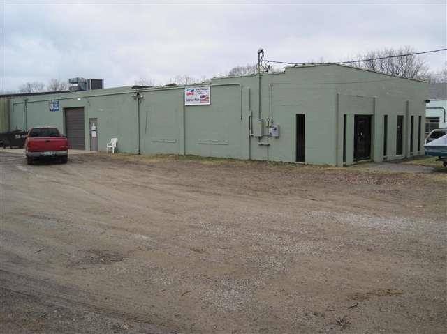 3233 Gregory St - Photo 1