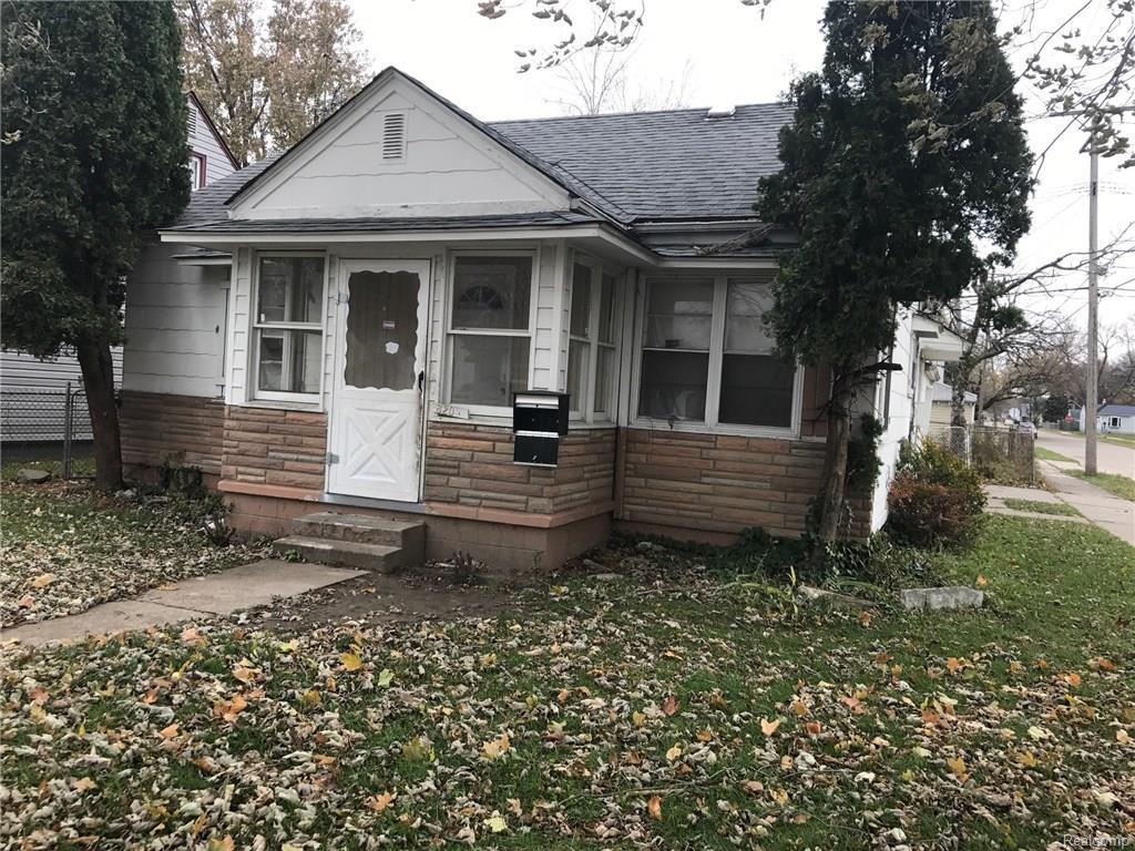8208 Ford Ave - Photo 1