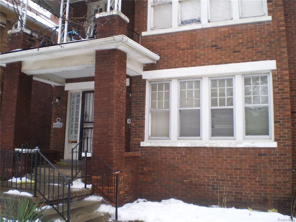 4065 Blaine St - Photo 1