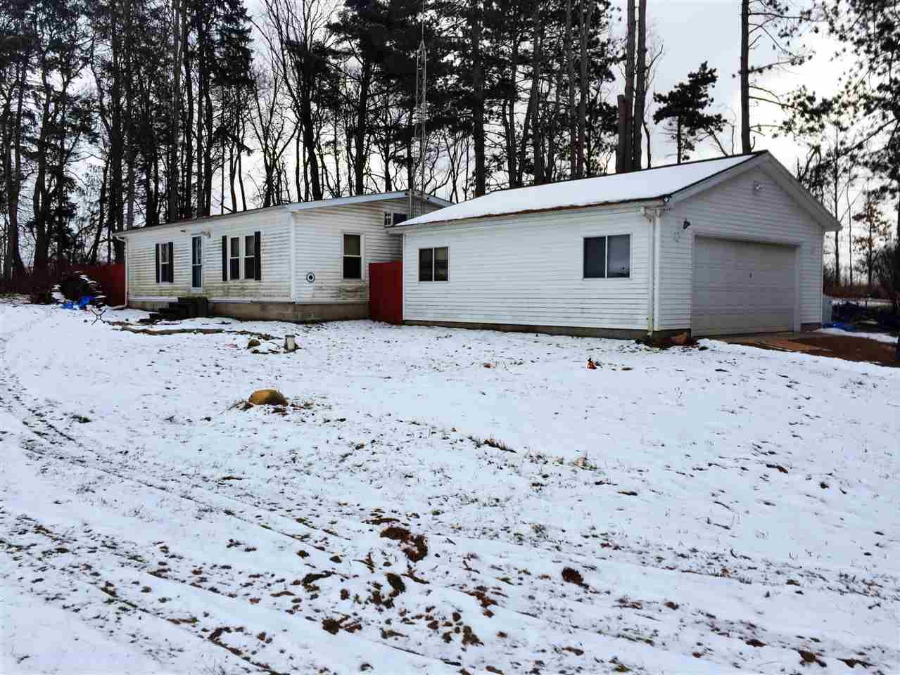 6785 Brown Rd - Photo 1