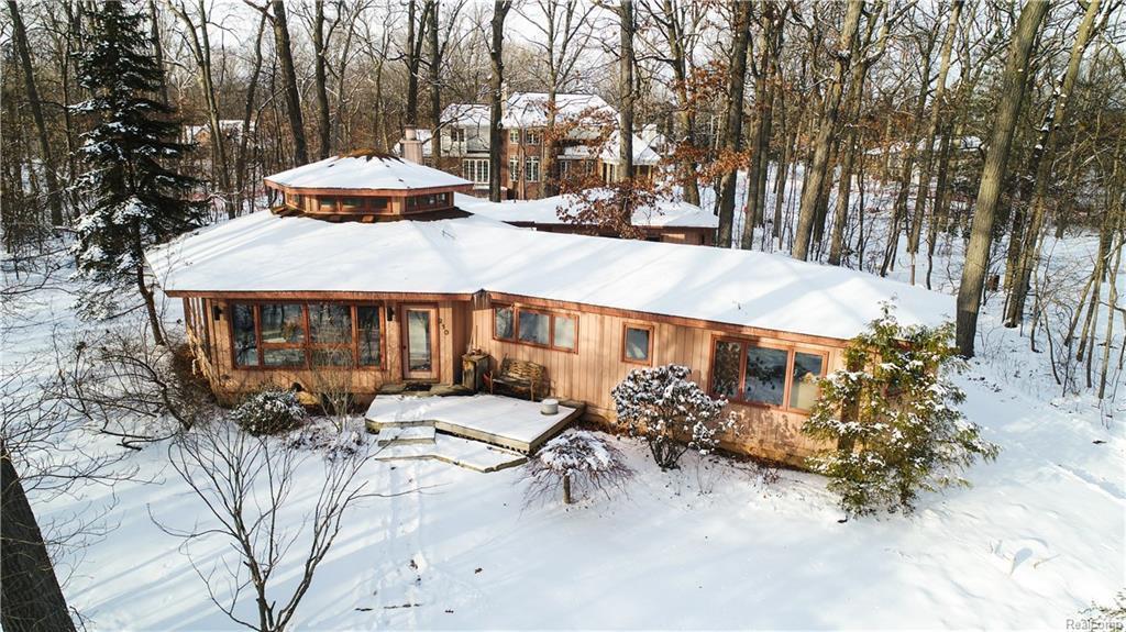 210 Berkshire Rd - Photo 1