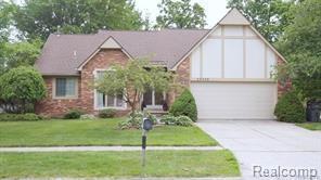 20330 Saint Laurence Dr - Photo 1
