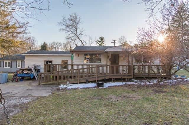 5030 Oak St - Photo 1