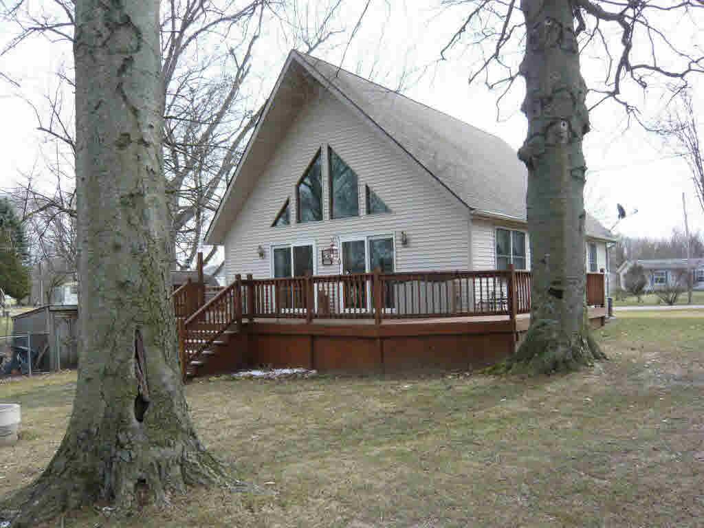 820 Williams Dr - Photo 1