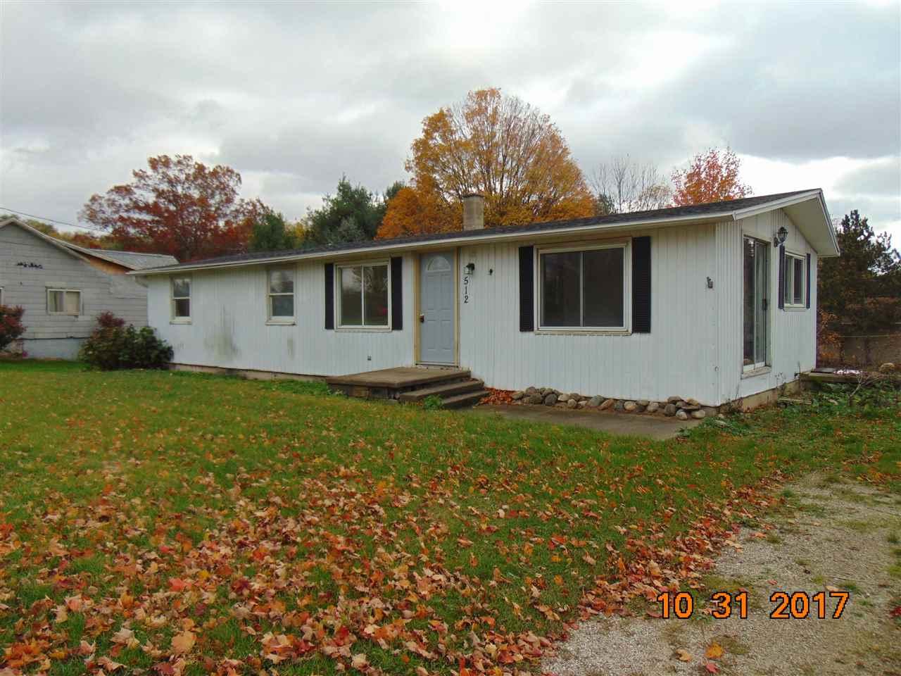 512 Main St - Photo 1