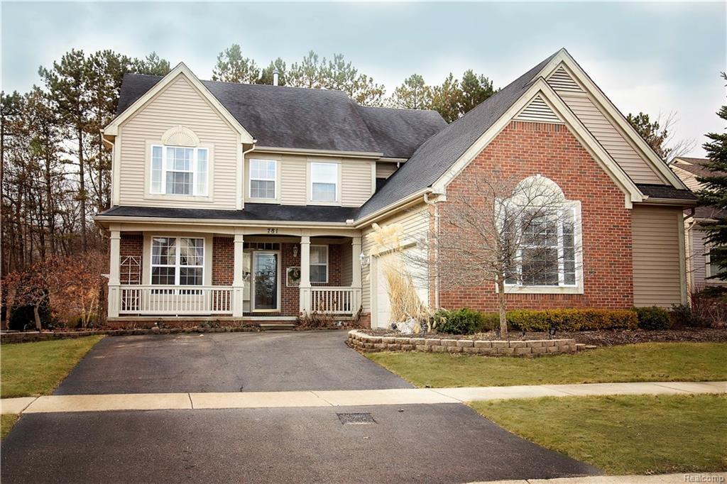 781 Island Lake Dr - Photo 1