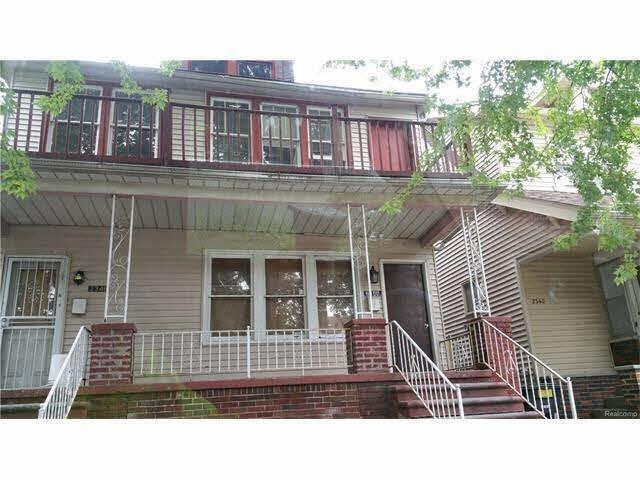 2344 Oakdale St - Photo 1