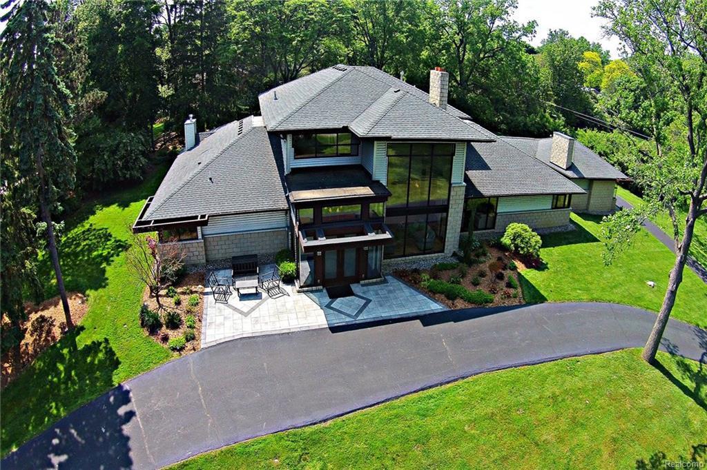 7106 Old Mill Rd - Photo 1