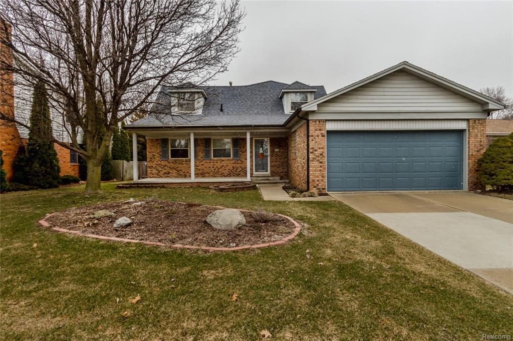 3304 Heritage Pkwy - Photo 1