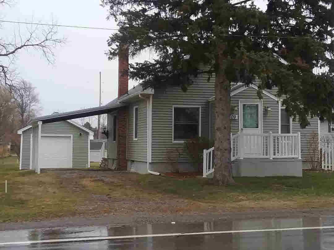 2509 Sheridan - Photo 1