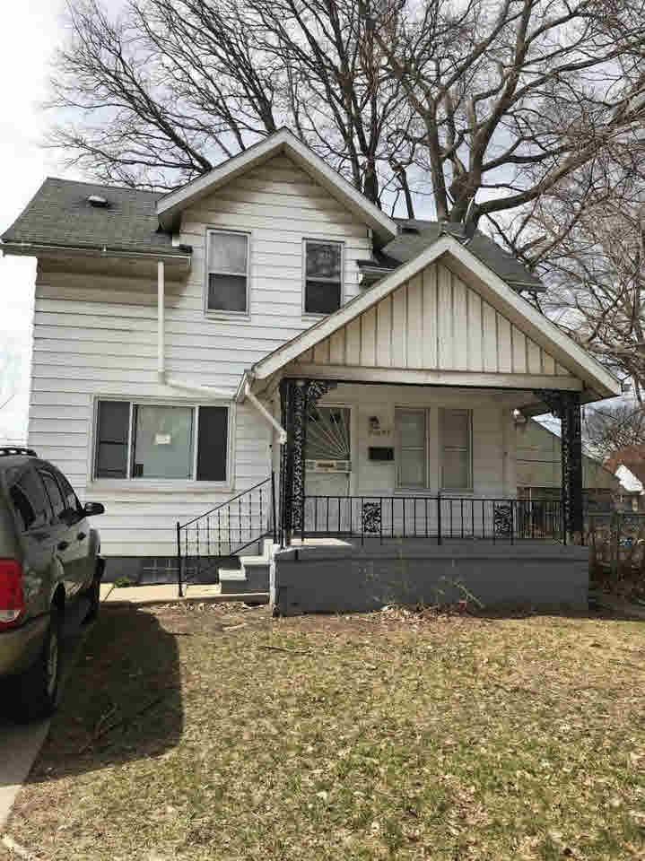 21051 Woodside Ave - Photo 1