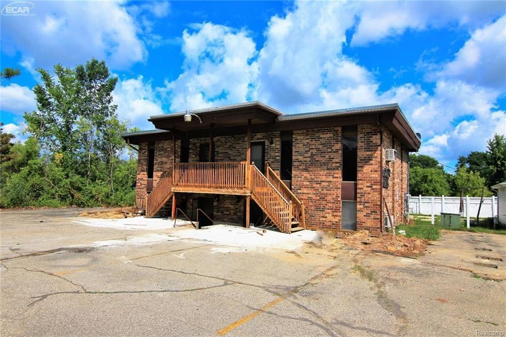 3312 Center Rd - Photo 1