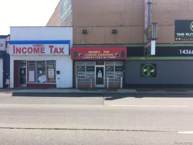 14366 Gratiot Ave - Photo 1