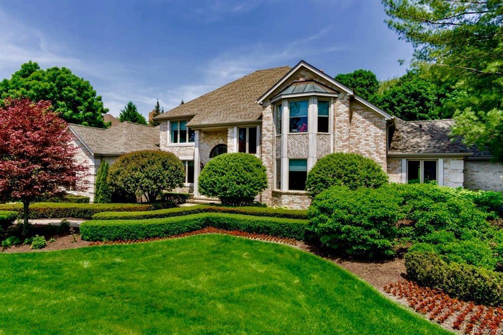 18792 Oak Leaf Ln - Photo 1