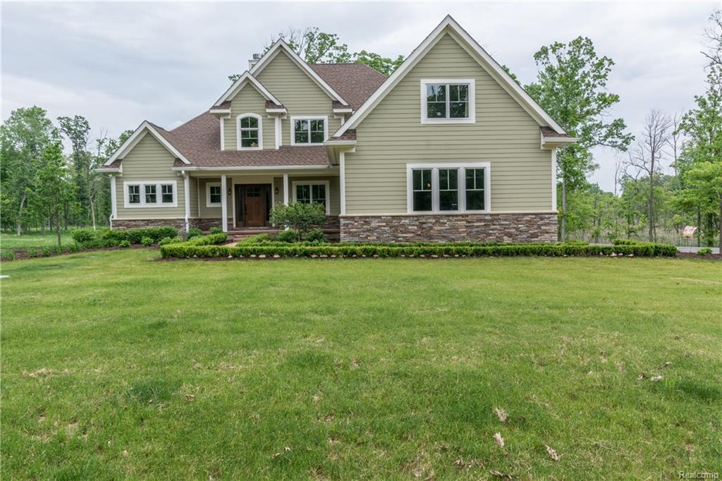 725 Doa Ln - Photo 1