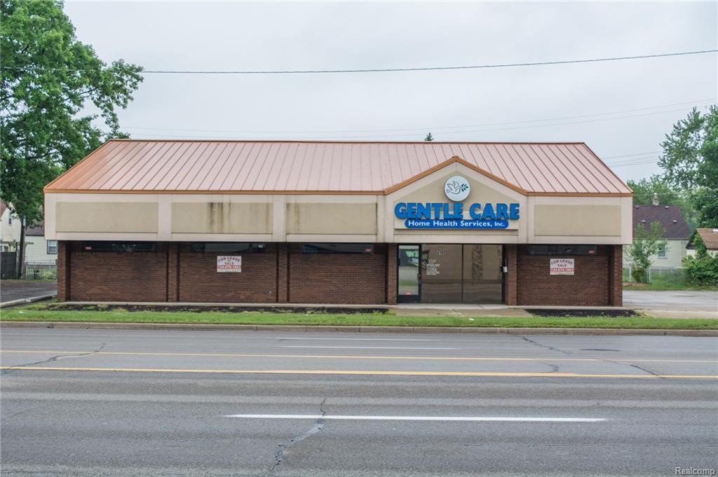 4192 Dix Hiwy - Photo 1