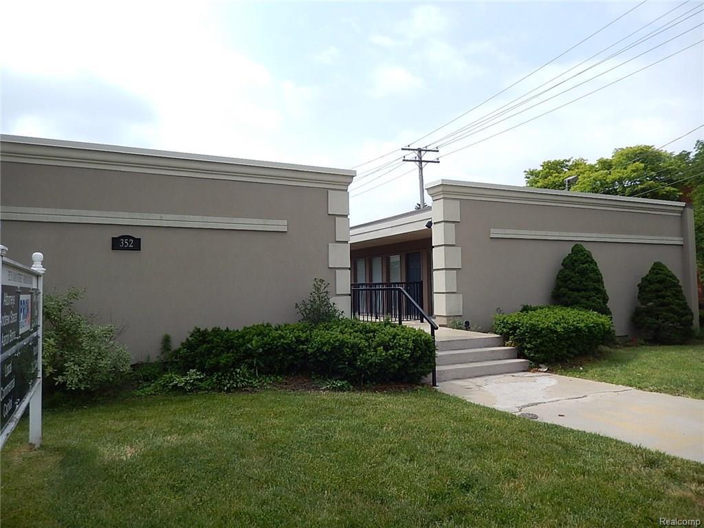 352 Main St - Photo 1