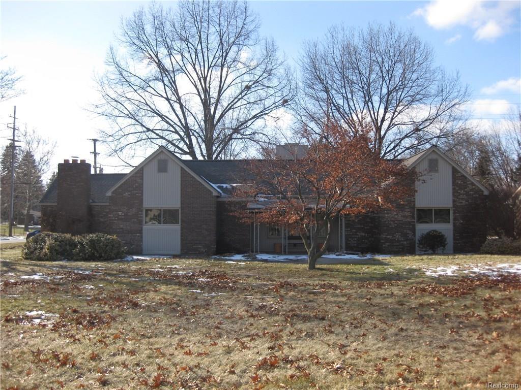 14221 Newburgh Rd - Photo 1