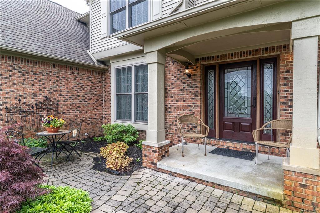 3105 Exeter Dr - Photo 1