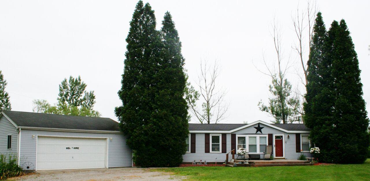 307 Hillcrest Dr - Photo 1