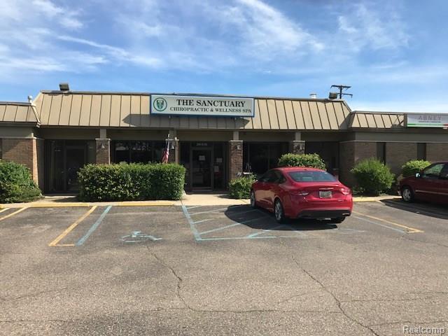 36616 Plymouth Rd - Photo 1