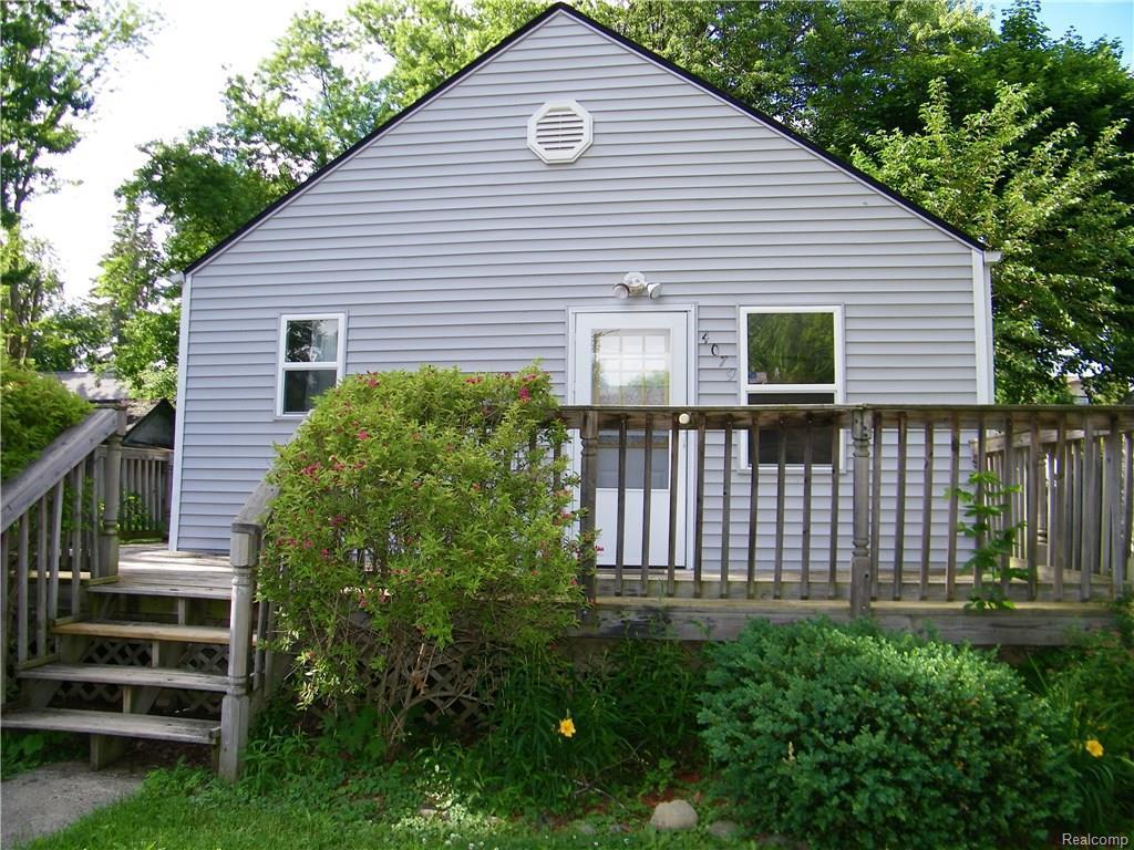 4079 Pleasant St - Photo 1
