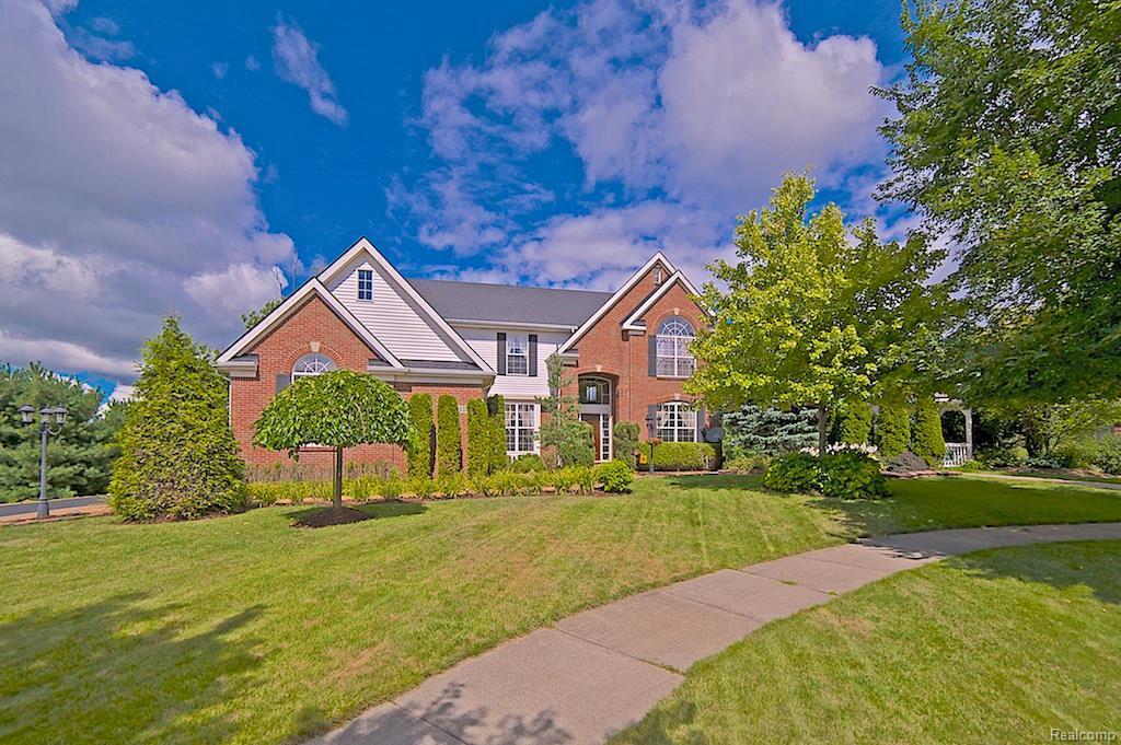 5370 Plantation Drive - Photo 1