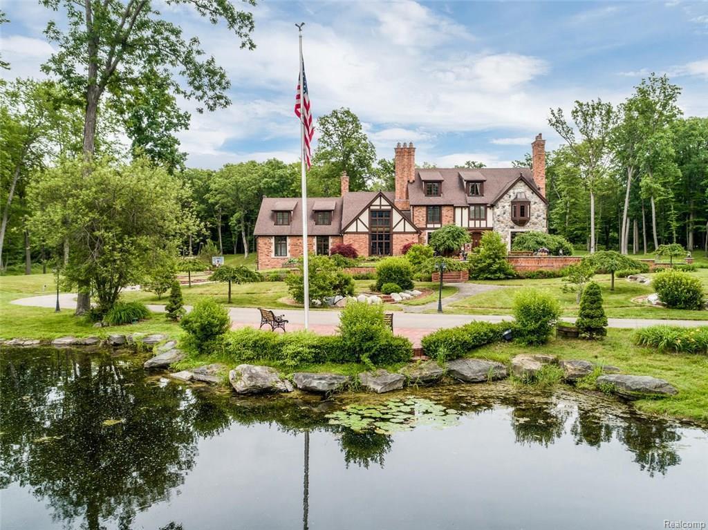 10200 Bridge Lake Rd - Photo 1