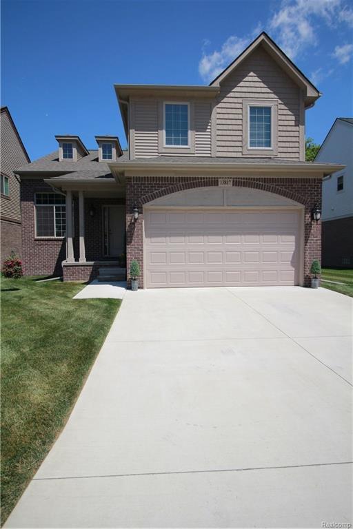 13817 Grandeur Ave - Photo 1