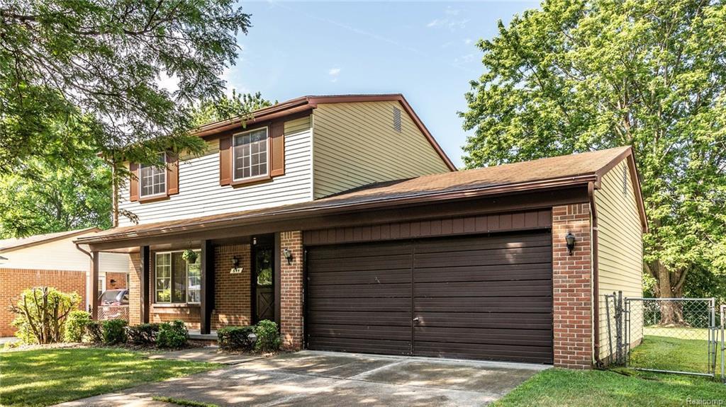 644 Georgetown St - Photo 1