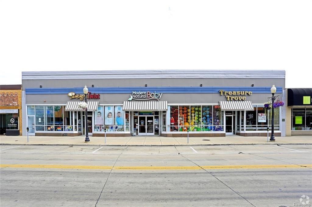 200 Nine Mile Rd - Photo 1
