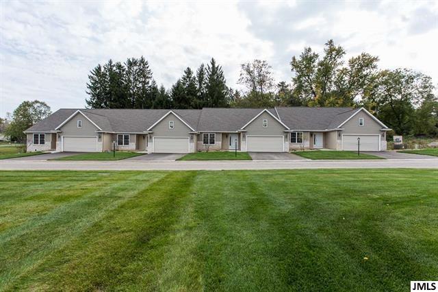 3725 Terrace Hills Ln - Photo 1