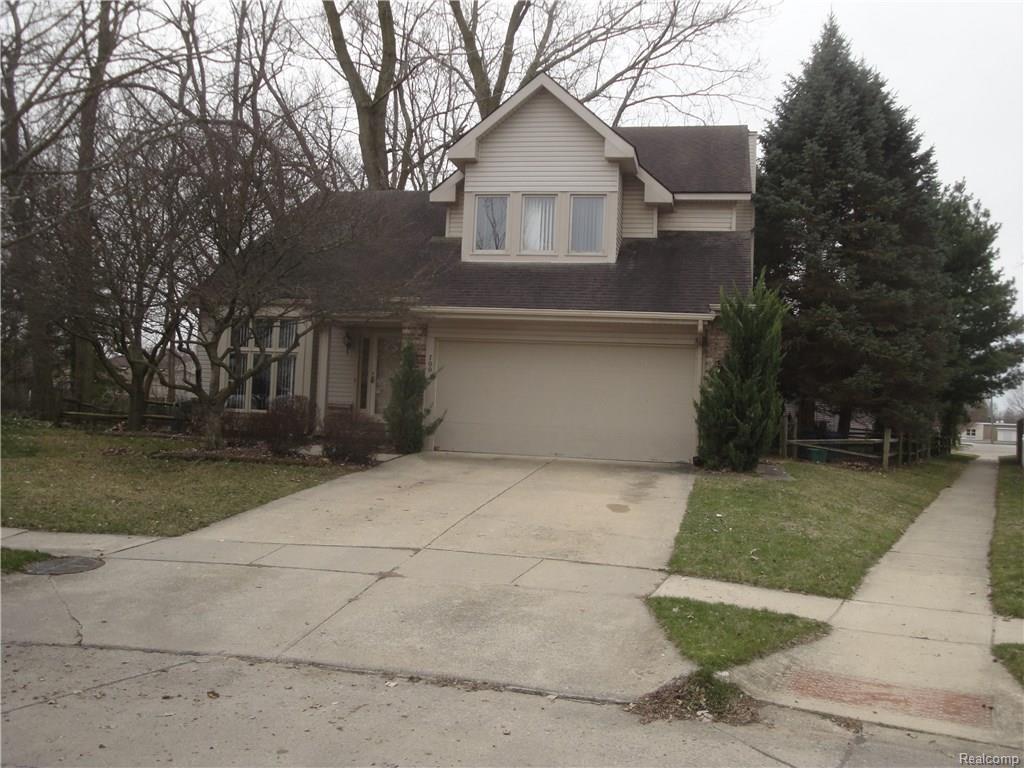 700 Scarlet Oak Crt - Photo 1