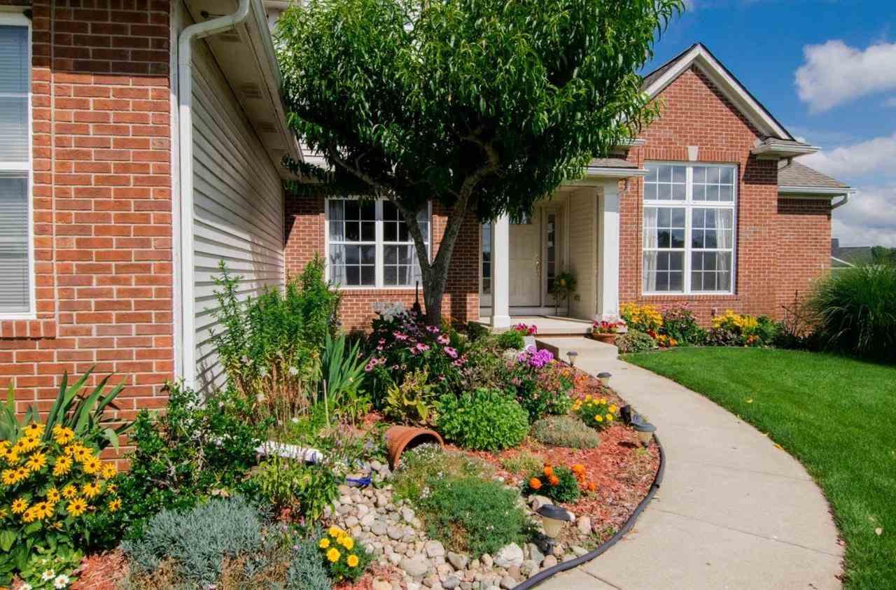 11252 Sand Hill Dr - Photo 1
