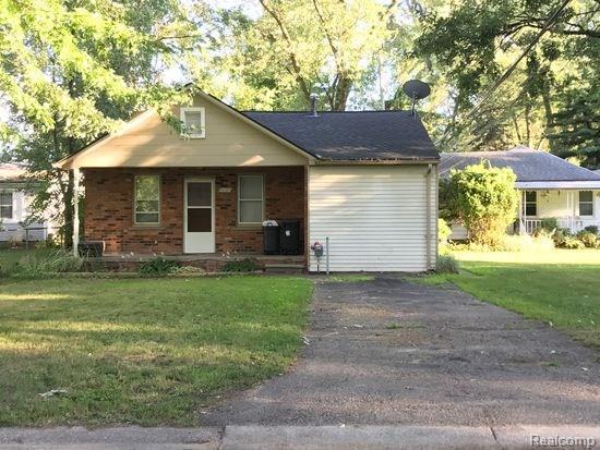 33505 Kirby St - Photo 1